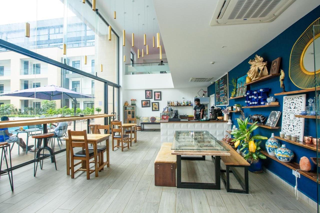 The Gallery Premier Suites Аккра Экстерьер фото
