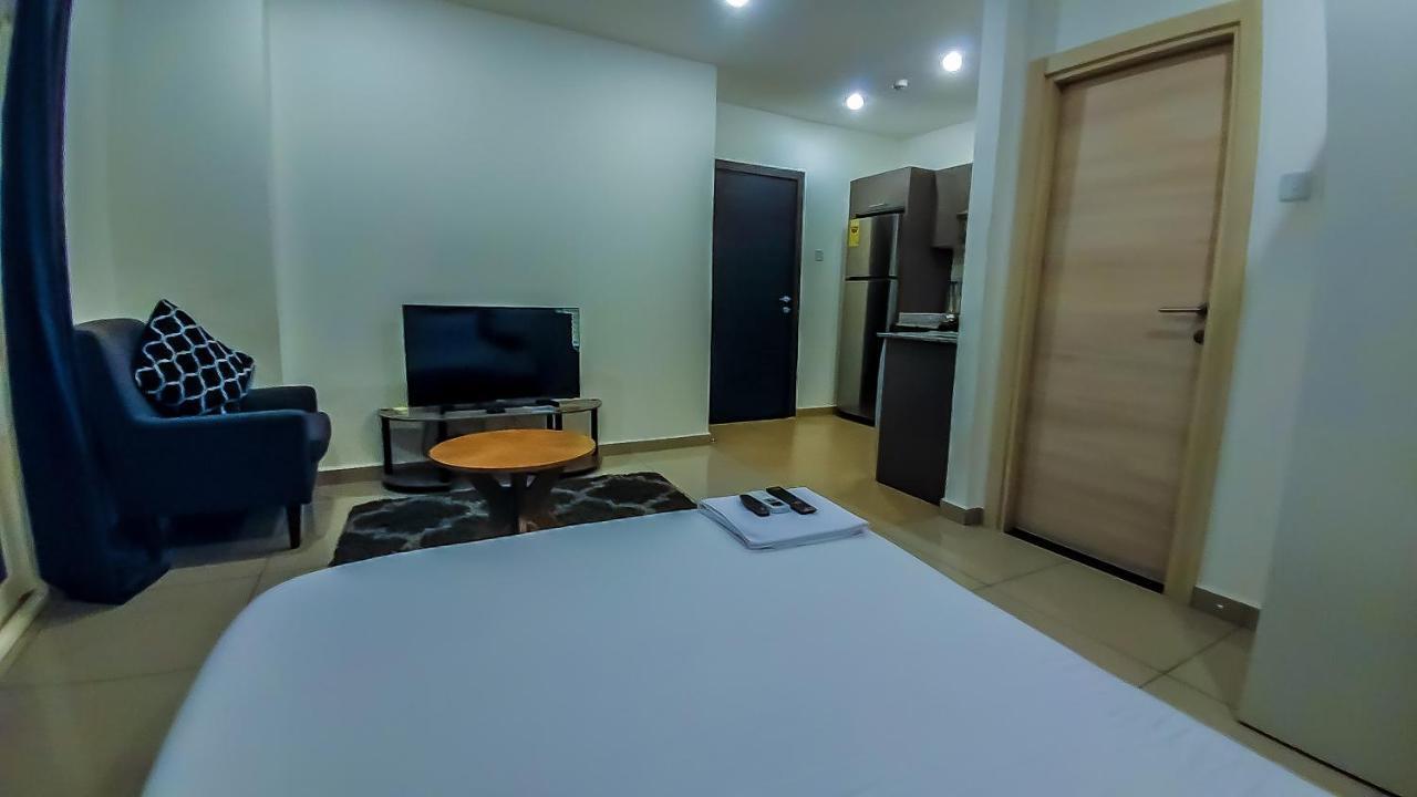 The Gallery Premier Suites Аккра Экстерьер фото