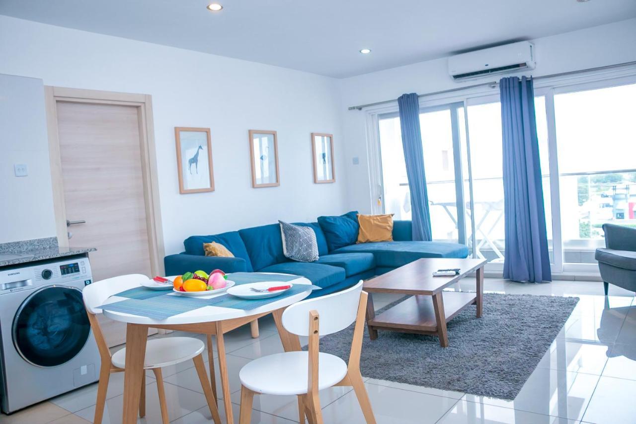The Gallery Premier Suites Аккра Экстерьер фото