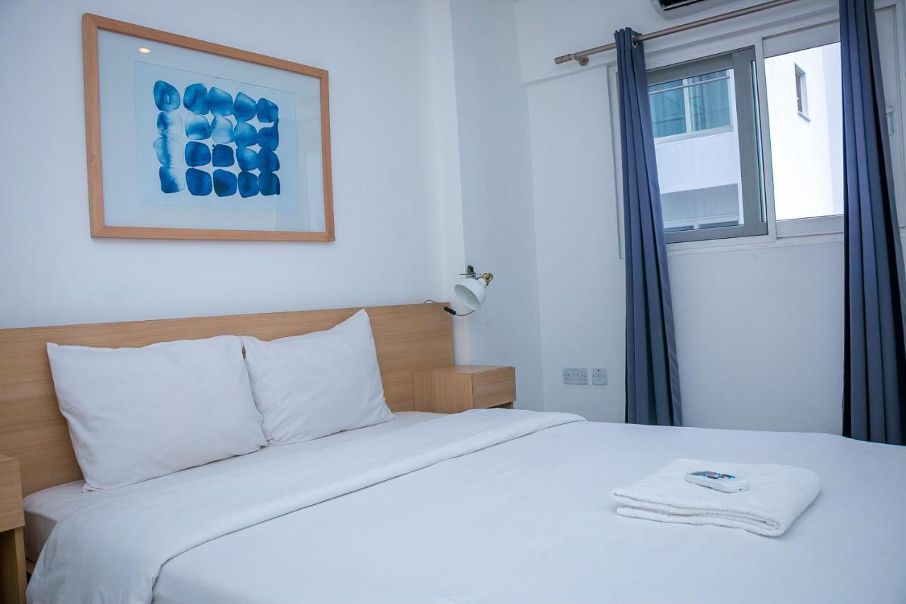 The Gallery Premier Suites Аккра Экстерьер фото